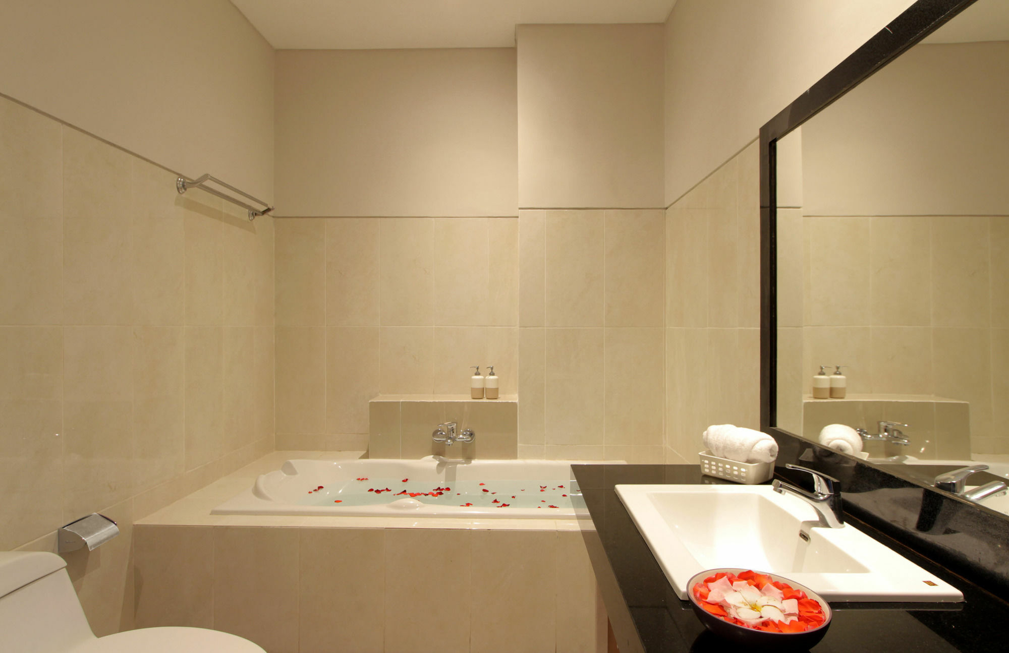 Sand Beach Luxury Living Kuta Lombok Esterno foto